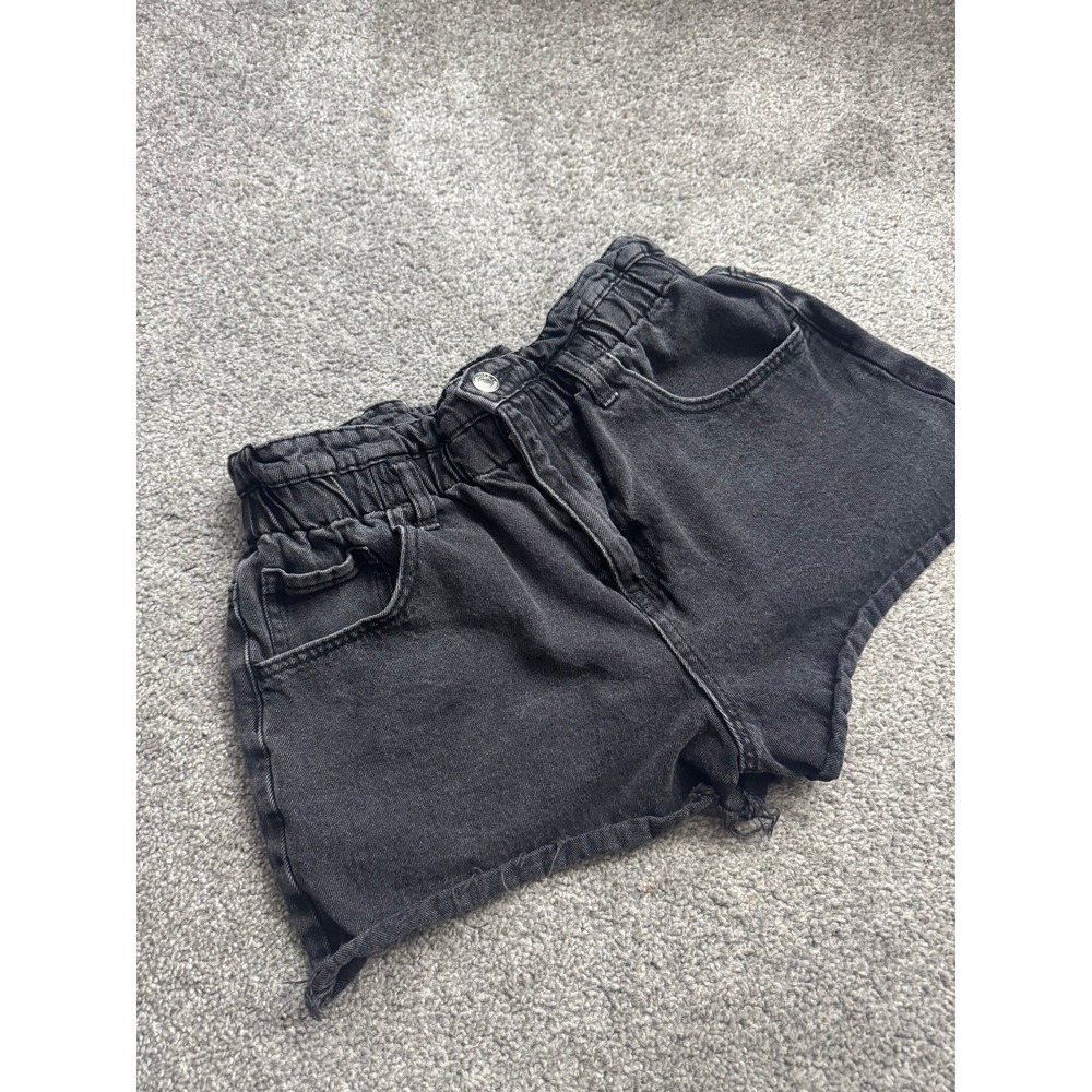 Forever 21 Black Denim Paperbag Waist Jean Shorts Size M